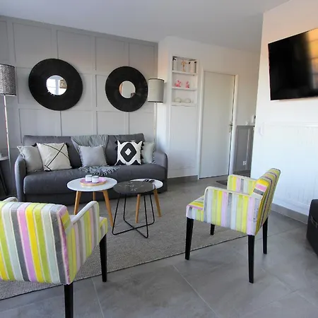 Nova4- Cozy 8 Ppl- Near Disneyland Paris セリ